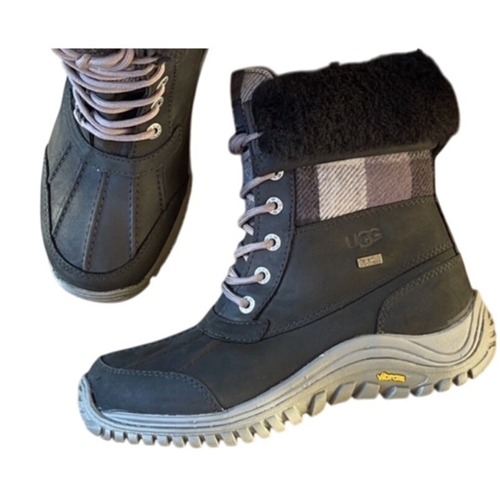 UGG Adirondack II Boot Leather Waterproof Black Women 5 Buffalo Plaid Winter New